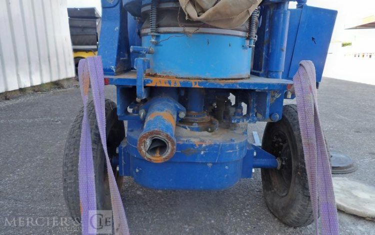 MEYCO PROJETEUSE DE BETON ELECTRIQUE – PICCOLA  LF531