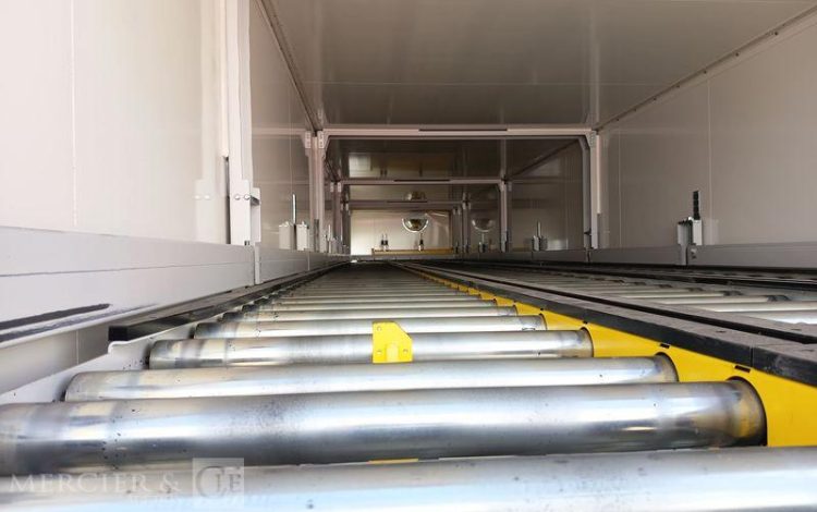 WEKA SEMI REMORQUE A RAIL COULISSANT DOUBLE ETAGE –  2 ESSIEUX – ANNEE 2018  QAGT603