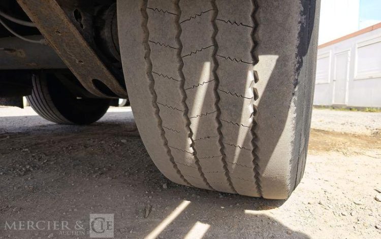 WEKA SEMI REMORQUE A RAIL COULISSANT DOUBLE ETAGE –  2 ESSIEUX – ANNEE 2018  QAGT603