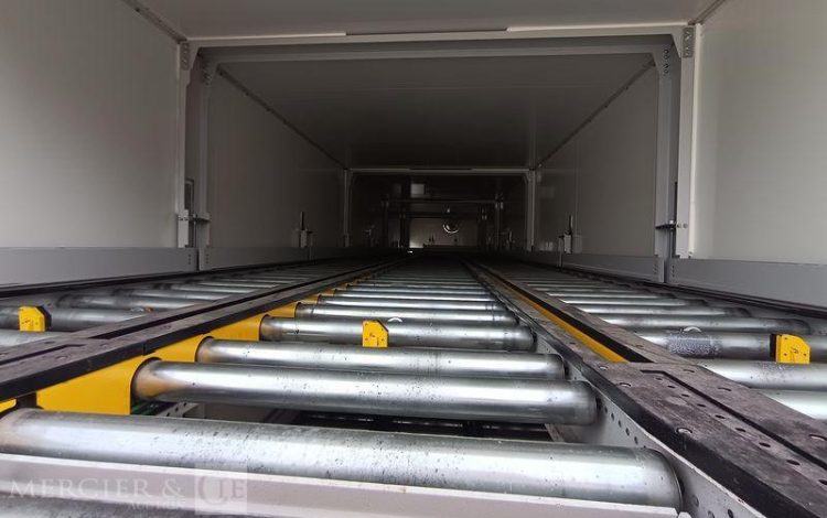 SEMI REMORQUE 2 ESSIEUX  QAHB069