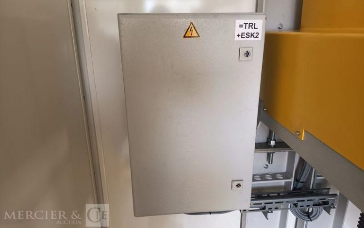 SEMI REMORQUE 2 ESSIEUX  QAHB069