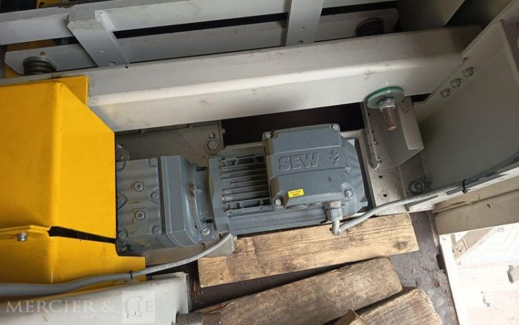 SEMI REMORQUE 2 ESSIEUX  QAHB069