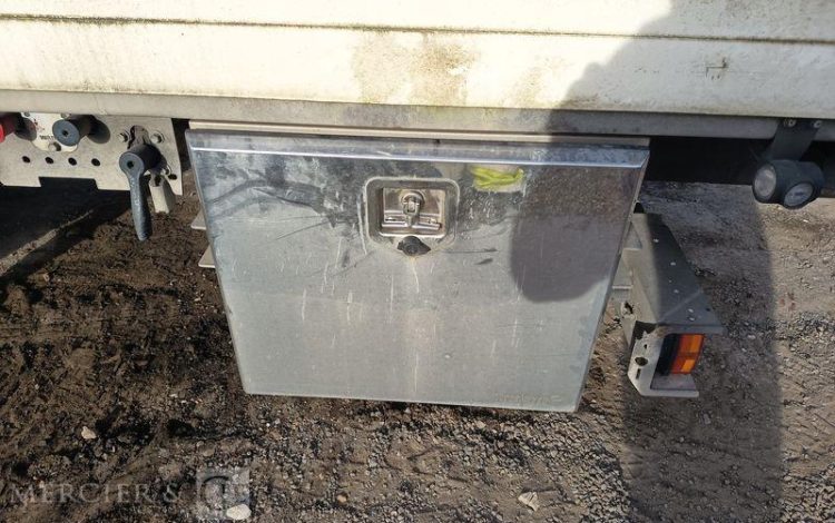 SEMI REMORQUE 2 ESSIEUX  QAHB069