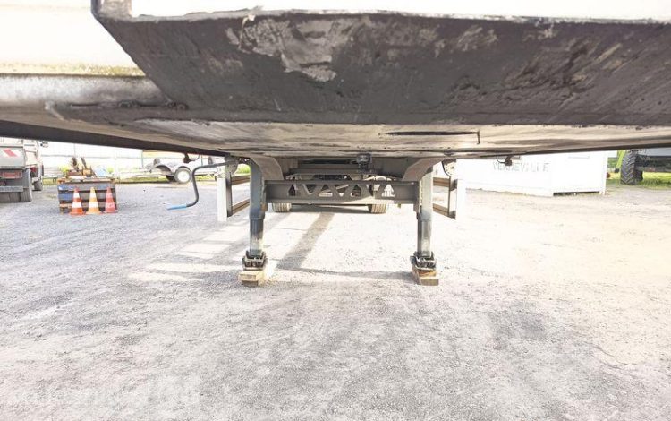 SEMI REMORQUE 2 ESSIEUX  QAHB069