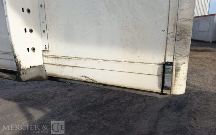 SEMI REMORQUE 2 ESSIEUX  QAHB069