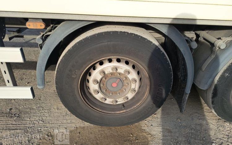 SEMI REMORQUE 2 ESSIEUX  QAHB069