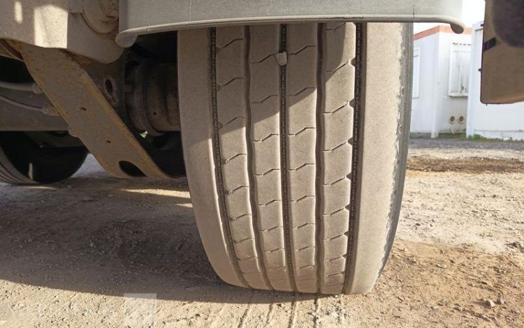 SEMI REMORQUE 2 ESSIEUX  QAHB069