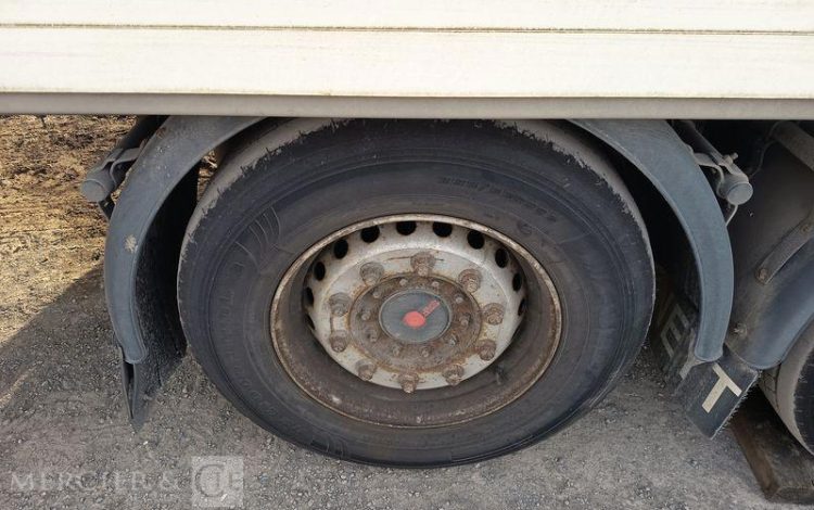 SEMI REMORQUE 2 ESSIEUX  QAHB069