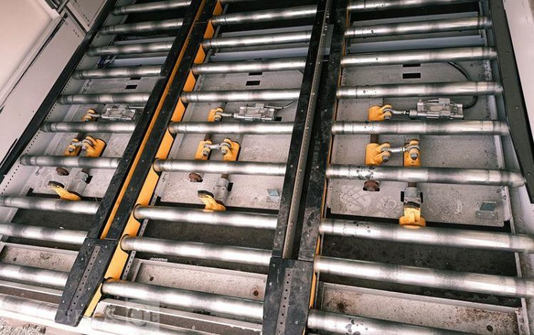 WEKA SEMI REMORQUE A RAIL COULISSANT DOUBLE ETAGE –  2 ESSIEUX – ANNEE 2018  QAHE603