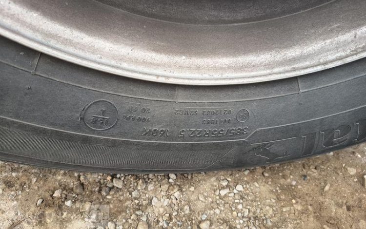 WEKA SEMI REMORQUE A RAIL COULISSANT DOUBLE ETAGE –  2 ESSIEUX – ANNEE 2018  QAHE603