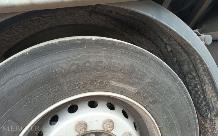 WEKA SEMI REMORQUE A RAIL COULISSANT DOUBLE ETAGE –  2 ESSIEUX – ANNEE 2018  QAHE603