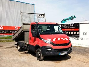 IVECO 35C13 BENNE SIMPLE CABINE COFFRE  EG-258-AW