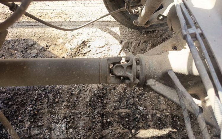 IVECO 35C13 BENNE SIMPLE CABINE COFFRE  EG-258-AW