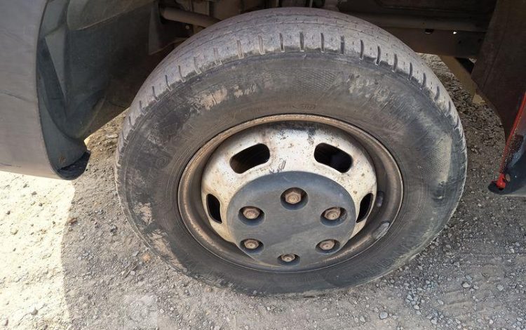 IVECO 35C13 BENNE SIMPLE CABINE COFFRE  EG-258-AW