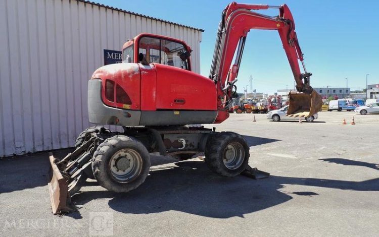 WACKER NEUSON PELLE SUR PNEUS 10T DIESEL – AN 2013  323