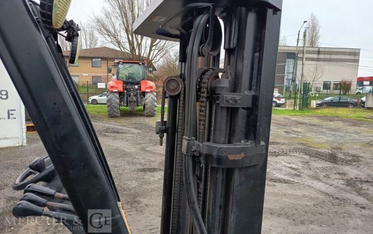CATERPILLAR CHARIOT ELEVATEUR EP16CPNT FRONTAL ELECTRIQUE – 1,6 TONNES – 8202 H – ANNEE 2015  931