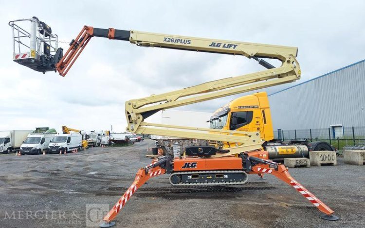 JLG NACELLE ARAIGNEE X26JP A CHENILLES  – 25,6 M – DIESEL – 417 HEURES  – ANNEE 2023  3654