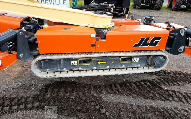 JLG NACELLE ARAIGNEE X26JP A CHENILLES  – 25,6 M – DIESEL – 417 HEURES  – ANNEE 2023  3654