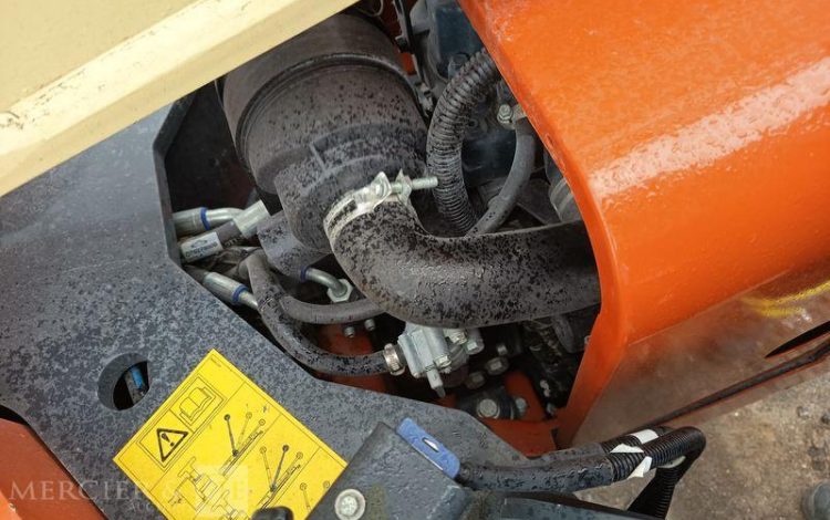 JLG NACELLE ARAIGNEE X26JP A CHENILLES  – 25,6 M – DIESEL – 417 HEURES  – ANNEE 2023  3654