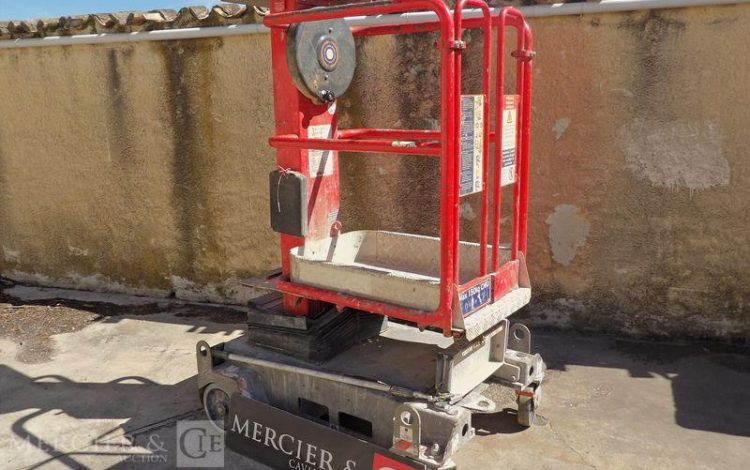 POWERTO NACELLE A MAT VERTICAL ECOLIFT 4,2 WR AN2022 ROUGE 14025
