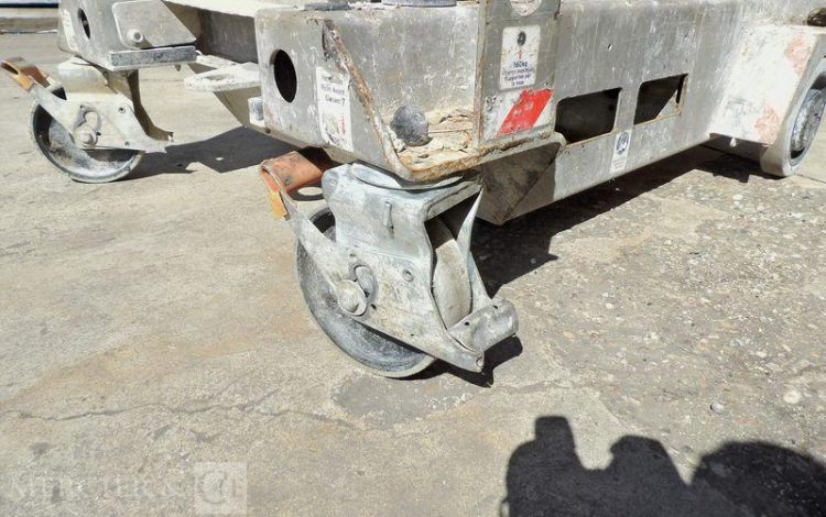 POWERTO NACELLE A MAT VERTICAL ECOLIFT 4,2 WR AN2022 ROUGE 14025