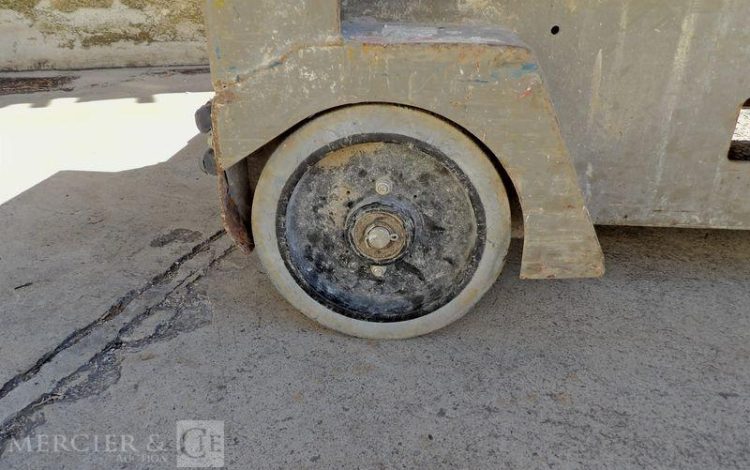 POWERTO NACELLE A MAT VERTICAL ECOLIFT 4,2 WR AN2022 ROUGE 14025