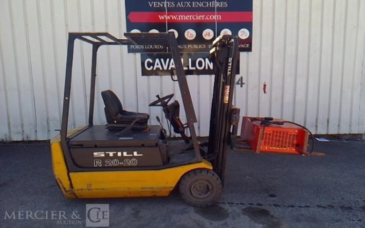 CHARIOT ELEVATEUR  1518