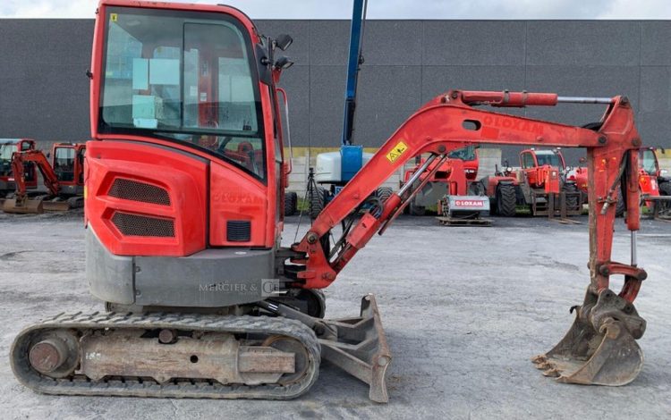 VOLVO ECR25D  227025