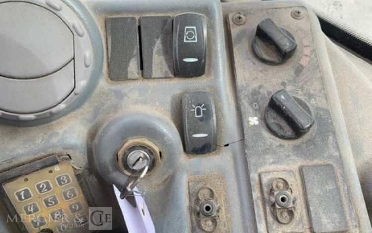 VOLVO L25F  H224G014