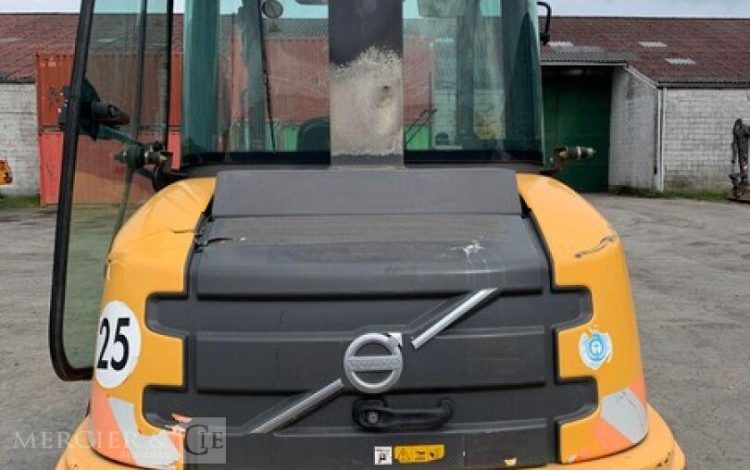 VOLVO L25F  H224G014