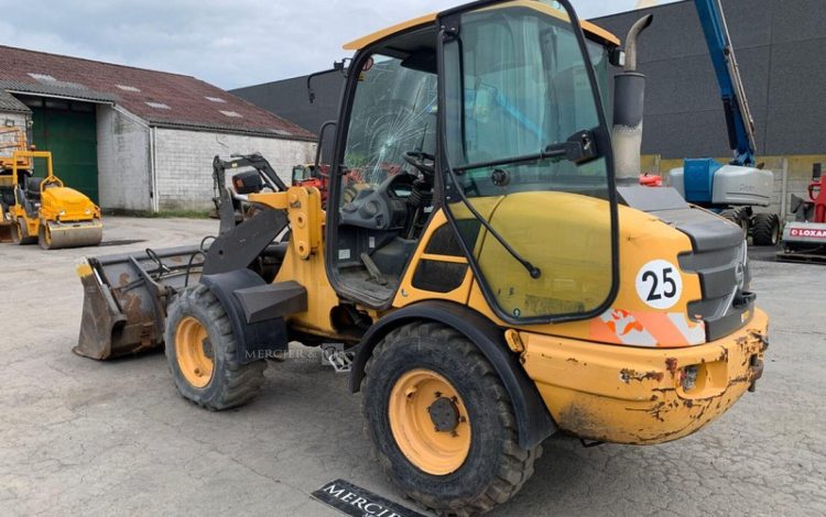 VOLVO L25F  H224G014
