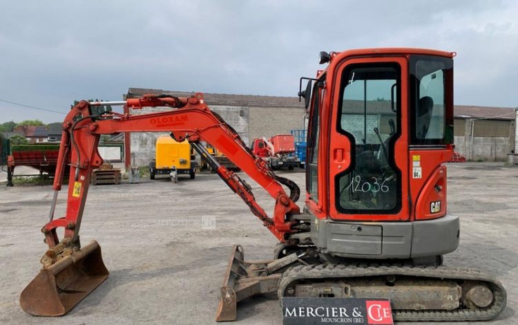 CATERPILLAR 303E  12036