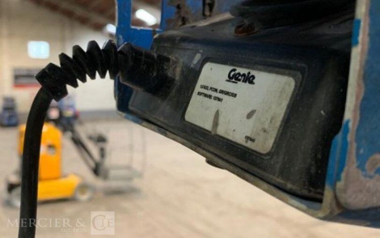 GENIE GS-4047  12SE1208