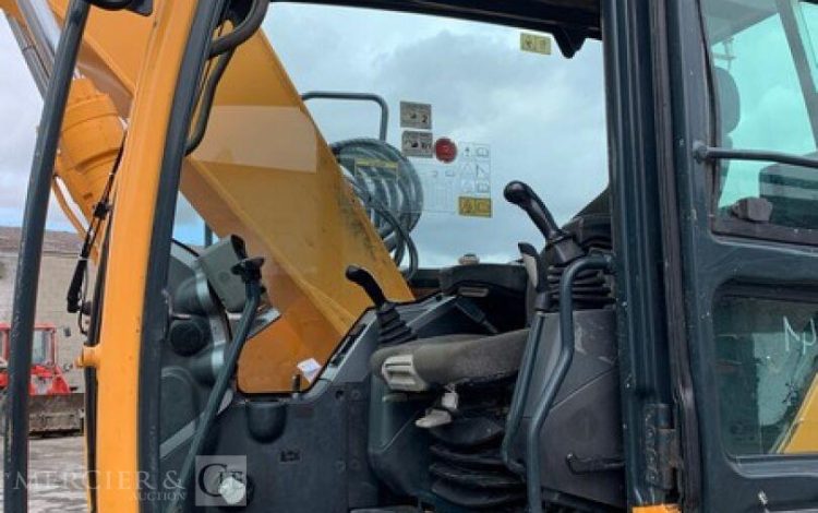 HYUNDAI ROBEX145LCR-9  LOC000541