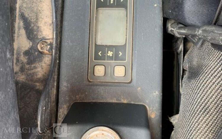 HYUNDAI ROBEX145LCR-9  LOC000541