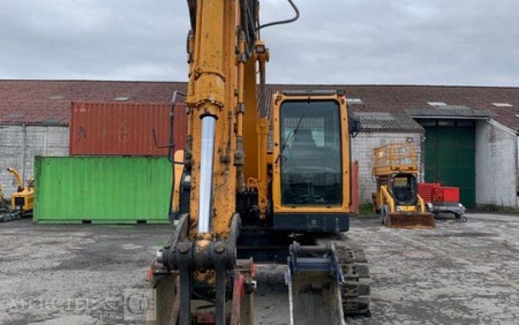 HYUNDAI ROBEX145LCR-9  LOC000541