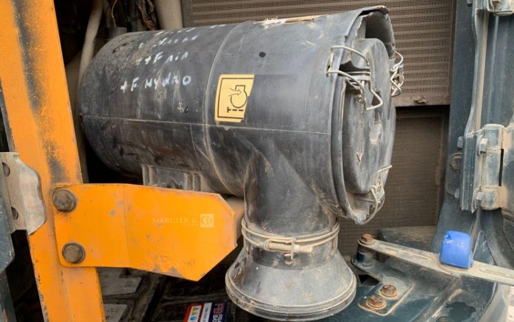 HYUNDAI ROBEX145LCR-9  LOC000541