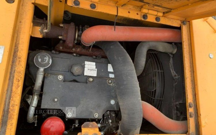 HYUNDAI ROBEX145LCR-9  LOC000541