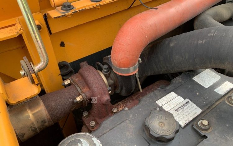 HYUNDAI ROBEX145LCR-9  LOC000541