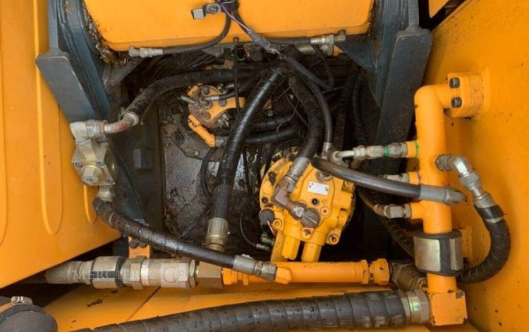 HYUNDAI ROBEX145LCR-9  LOC000541