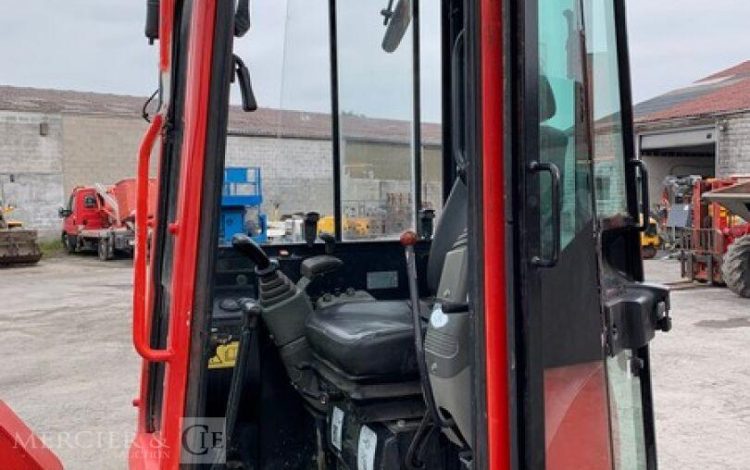 YANMAR VIO25-4  225608