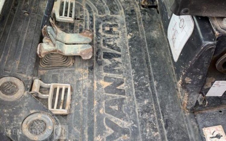 YANMAR VIO25-4  225608