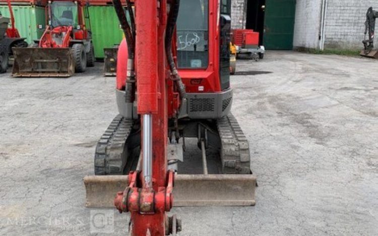 YANMAR VIO25-4  225608