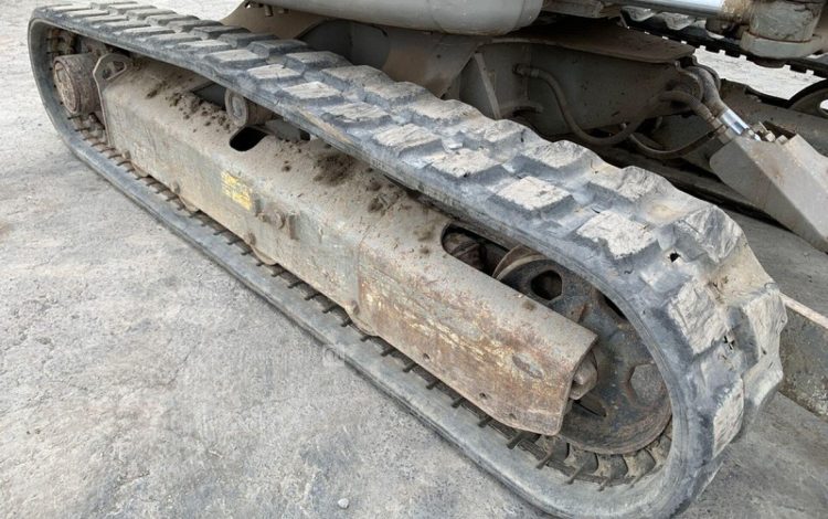 YANMAR VIO25-4  225608