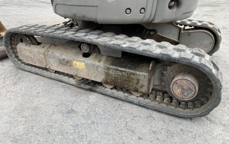YANMAR VIO25-4  225608