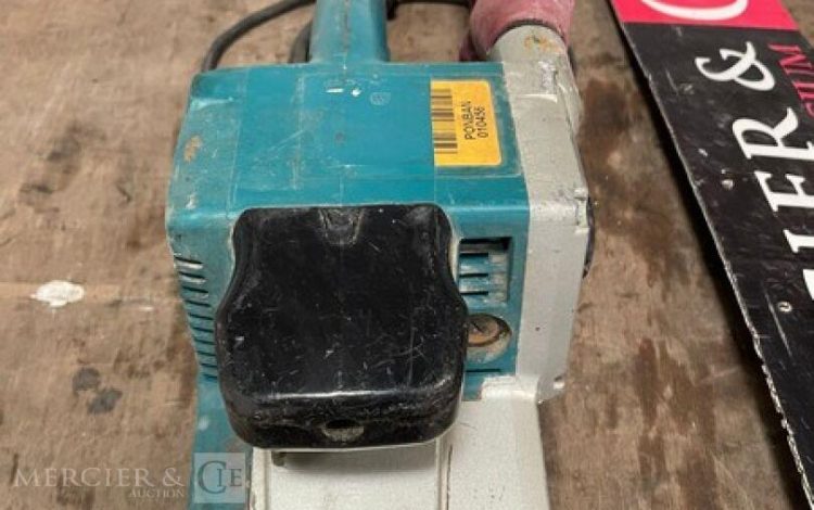 MAKITA 9404  PON010456