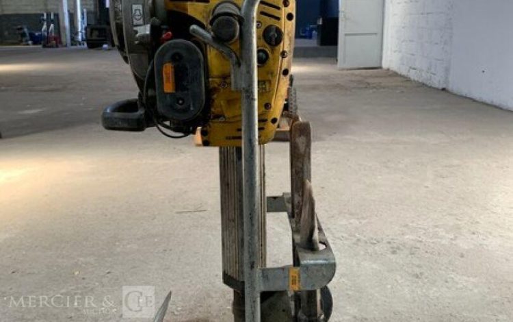 WACKER NEUSON BH65  PIQ011639