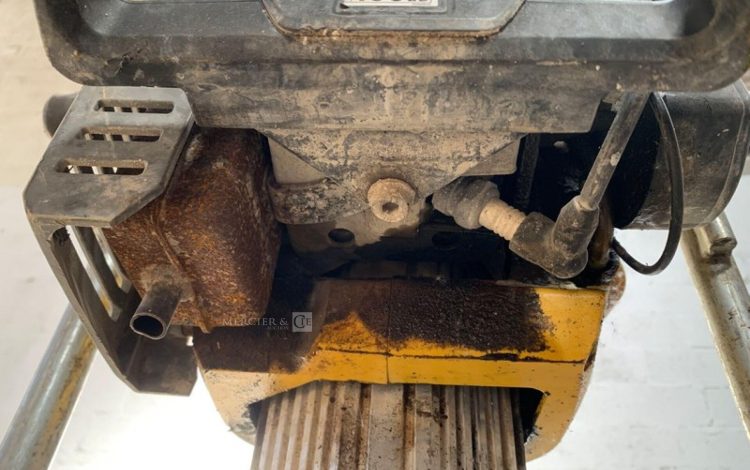 WACKER NEUSON BH65  PIQ011639