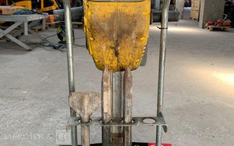 WACKER NEUSON BH65  PIQ011639