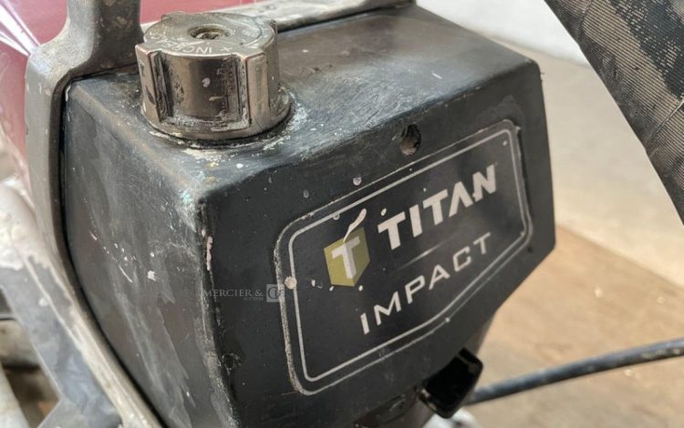 TITAN IMPACT 400  AIR011411